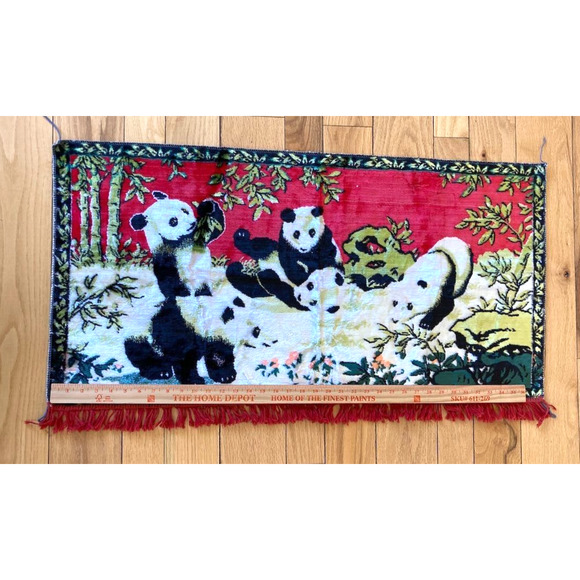 Panda Bear Velvet Wall Hanging Rug Tapestry Red Fringe 38"x21" - Picture 6 of 6